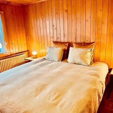 Dom wakacyjny Swiss Peaks Haven With Unparalleled Views Gstaad