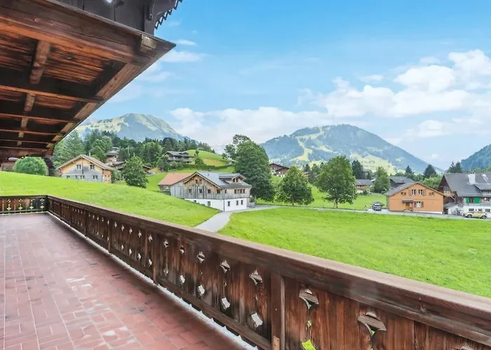 Swiss Peaks Haven With Unparalleled Views *